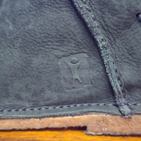 Baffin Indie Pure Black Suede Flat Slip On Ankle Boots Tassel Laces Boho 7 EUC - Picture 11 of 12